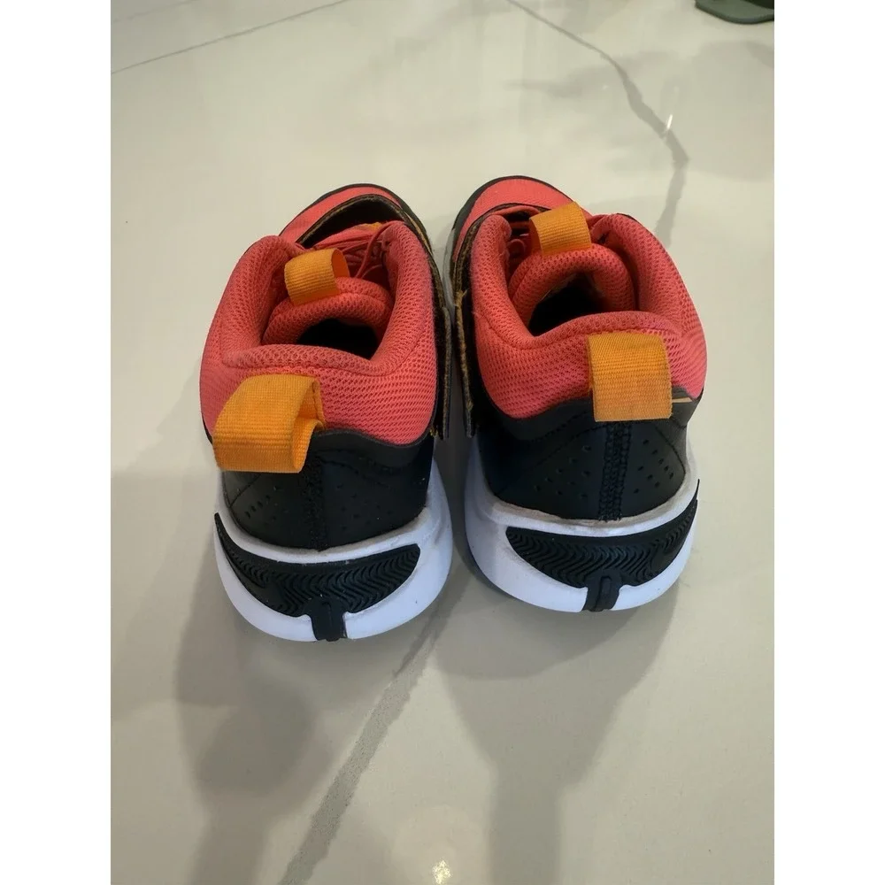 NIKE Girls Basketball Shoes ~ Slip On Strap ~ SIZE 4.5 Youth ~ EUC